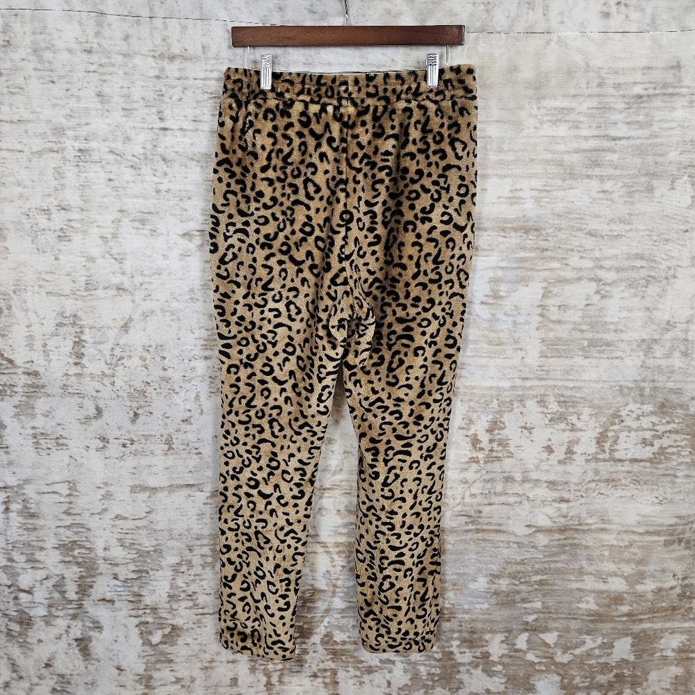 HYFVE Buckle Leopard Print Fleece Pullover and Pant Set M L Jogger Soft Cozy - Picture 7 of 9